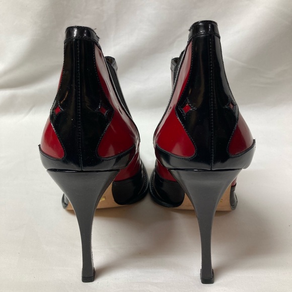 Dolce & Gabbana Red and Black Bootie Boots, size 40, fit like a 9 - Picture 6 of 10